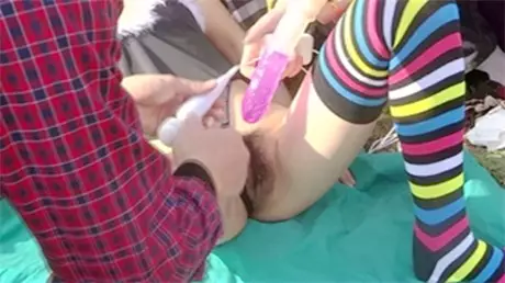 宣哥经典作品户外野战淫水再用肉棒干抱起来肏