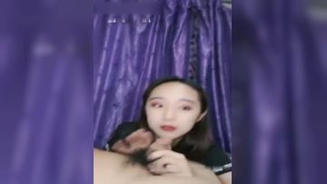 清纯小萝莉新人直播大秀 双人激情口交啪啪 十分诱人的!