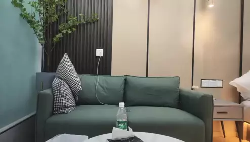 捶子探花脱下黑丝撞击猛操