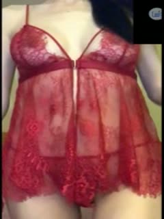 上海有钱人花了3000元和尤果网红人耶利米大尺度一对一视频外泄花这幺多钱还不如直接找个小姐啪啪