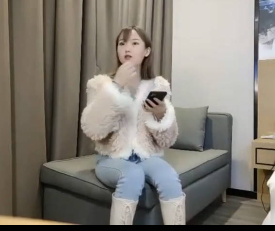 自慰尺度极大，精尽人亡 ！核弹，颜值为王，土豪最爱