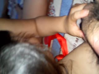 某网盘流出还在读书的大奶女友和男友啪啪视频,大奶乳交起来真爽