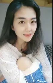 私教下课后自己在家偷偷摸摸的自慰