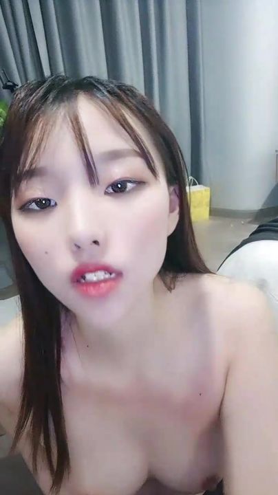 爱看小黄书的气质美少妇,分享自己最近在追的书,看紫薇湿透了