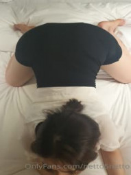 【极品高端泄密】美乳丰臀小骚货和男友性爱私拍上传外网 无套骑乘 丰臀自己扭动 老司机啊 口爆裹射