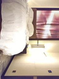 小宝寻花大神带你找大圈外围，加班再来一妹子性感美腿包臀裙，舔屌骑乘抽插揉捏大奶，侧入猛操呻吟娇喘