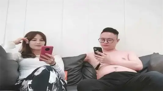 91探花沈公子私会超短裙气质白领 办公室裙底春光激情偷拍