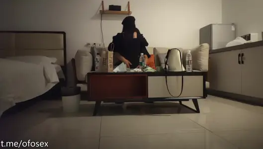 【91第一深情探花】，91家族力推新人，长腿风骚尤物，全方位玩弄操逼，给你想看的所有