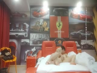 《嫖娼不带套》过年了老哥鸟枪换炮高档情趣酒店约炮误入传销的微商少妇姐姐