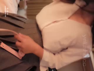 『米欧』酒店度假给男友戴绿帽 在浴室跟闺蜜男友打炮