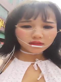 高颜值大奶短发妹子跳蛋塞逼逼户外 到处闲逛路边娇喘勾引商城厕所尿尿 很是诱惑喜欢不要错过!