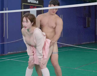 OnlyFans・体育馆原来除了打羽球还可以打炮・辛尤里