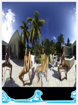 女同性恋虚拟现实秀，在泳池外喷水