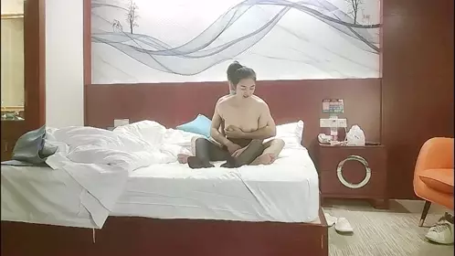 【哥只是个传说】深夜酒店约身材一流的极品外围瑜伽...