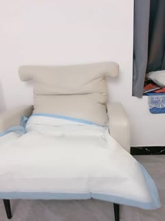 大鸡巴中年男网约白天上班夜晚出来兼职援交的白皙性感美女酒店啪啪~要求太多鸡巴又粗大搞得美女受不了呻吟浪叫!