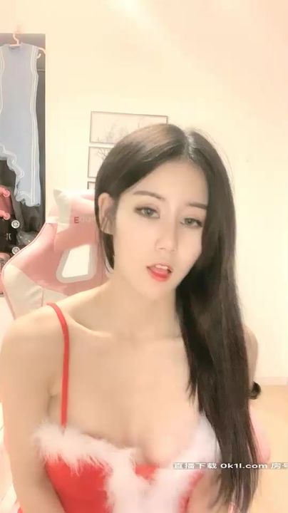 恩熙熙高颜值美女情趣装洗澡自摸诱惑，性感黑丝热舞慢慢脱掉特写掰穴