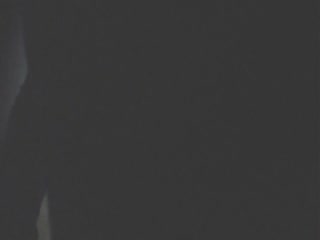 嫖妓达人真走运出租屋操了位高颜值漂亮良家楼凤美女,可能干的有点太猛了,美女说：感觉你有点变态!