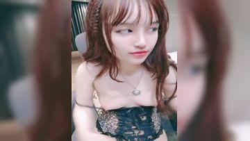 #直播_成功把理发店老板娘勾引上床_上手后十分主动_黑丝丰臀超爽抽插