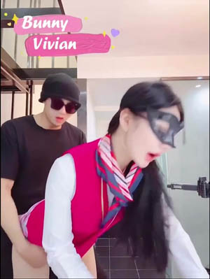 Vivan女神JK服下的淫荡肉体