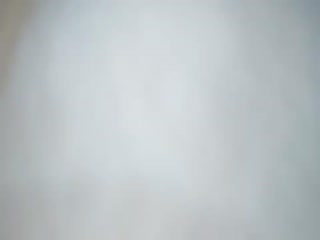 小萌不干活勾搭大奶子女技师，坐在身上揉捏奶子，按头口交舌吻扣逼，上位骑乘后入大力抽插猛操