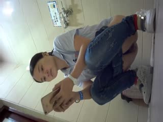 长得像网红思瑞的台湾学院派美女佐伊和洋外教不雅性爱视频流出这洋屌长得有点吓人