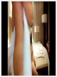 女探花跟两位小哥玩4P，激情口交大鸡巴各种体位爆草