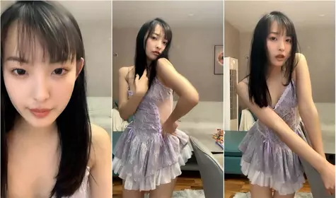 高颜值红唇女神,诱人大长腿,性感珍珠内裤勒紧小茓缝隙中