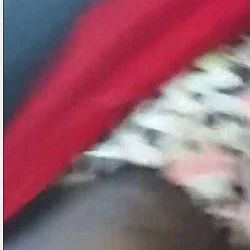 吐血推荐非常罕见的国内丝袜腿模露脸露点大尺度写真诱惑