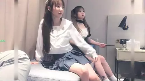 [无码][偷拍][探花]小宝寻花约了个颜值不错花臂纹身牛仔裤妹子，舔弄互摸口交上位骑乘大力抽插猛操~1.