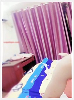 小鲜肉直播双飞两个90后嫩妹子 小穴很粉 问网友先干...