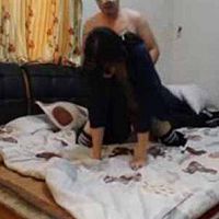 女大学生戴著墨镜-穿著性感黑丝高跟-激情爱爱-_x264