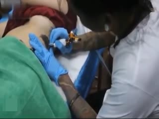 破解家庭网络摄像头监控情侣啪啪男友干的太猛早射了女友没满足一脸不高兴 好像抱怨了几句那男的