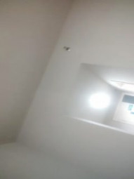 古月探花约草清纯良家女导购，大早上激情啪啪让小哥玩逼吃奶子舌吻，非常乖巧的配合大哥各种抽插干出一身汗