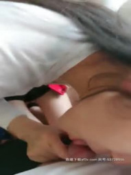 Avove逼逼无毛骚女性感丝袜高跟鞋激情啪啪，特写肥逼后入大屁股猛操高潮呻吟